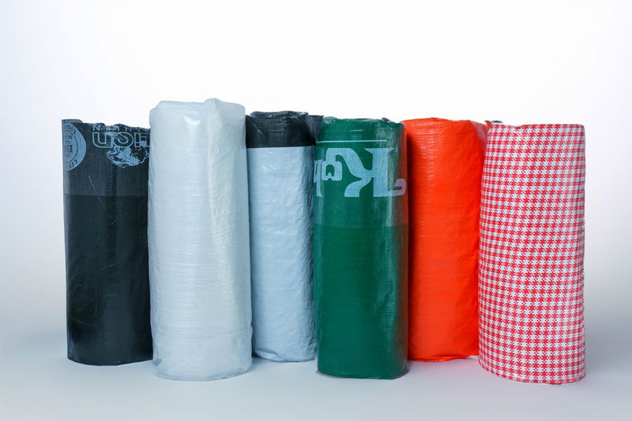 Why PE Tarpaulin Sheets Are Ideal for Construction